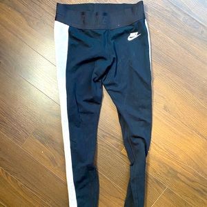 Women's Nike pro leggings